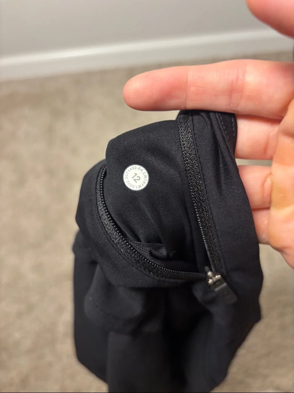 Lululemon Speed Up Short Long *4" Updated Fit Black W7AYMT - Picture 3 of 3